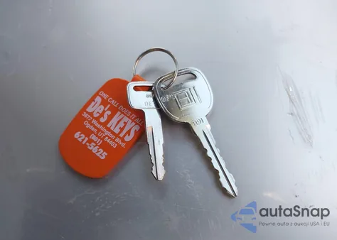 2005 Chevrolet Express z USA, uszkodzony, nr VIN 1GCFG15X251149075